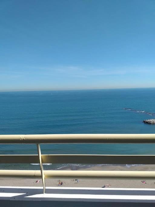 Seafront Apartment With Open-Air Heated Pool Fuengirola Exteriör bild